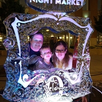 Thumb_frame_photo_opp_ice_sculpture_at_the_newaukee_night_marketwm