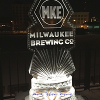 Thumb_milwaukee_brewing_company_ice_sculpture