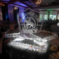 Thumb_ivanhoe_shield_on_a_dinamic_cape_cod_seafood_display_ice_sculpture