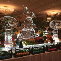 Thumb_big_bunny_easter_extravaganza_at_the_pfister_hotel_ice_sculpture_13