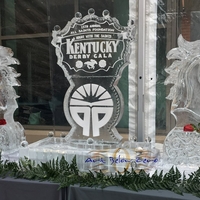 Thumb_kentucky_derby_gala_logo_flanked_by_3d_horse_busts_ice_sculpture_016