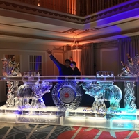 Thumb_elephant_ice_bar_16_ft._m_t_wedding_ice_sculpture_with_watermark