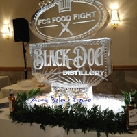 Thumb_fcs_food_fight_and_black_dog_distllery_double_luge_ice_sculpture