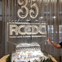 Thumb_rcedc_35th_anniversary_ice_sculpture