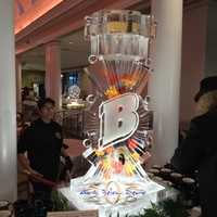 Thumb_badger_school_martini_spigot_with_fall_leaves_frozen_ice_sculpture