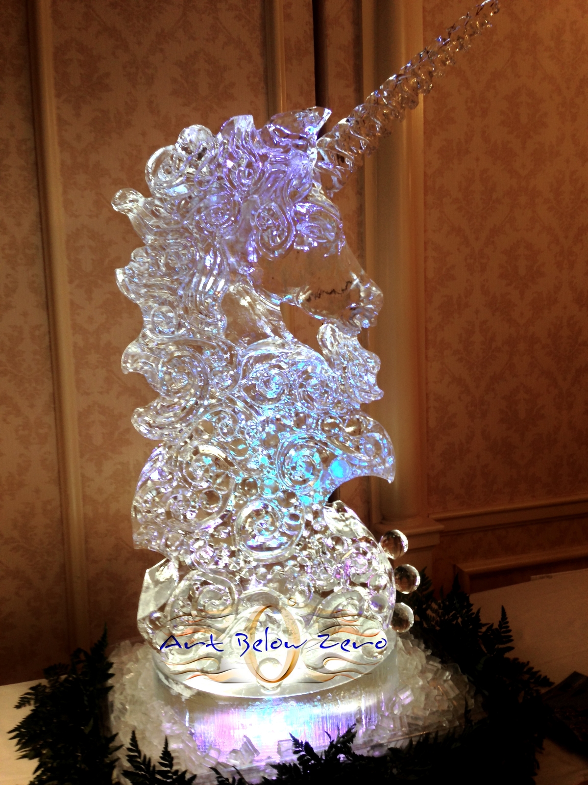 Unicorn_bust_for_timothy_westbrook_studios_legacy_show_ice_sculpture_