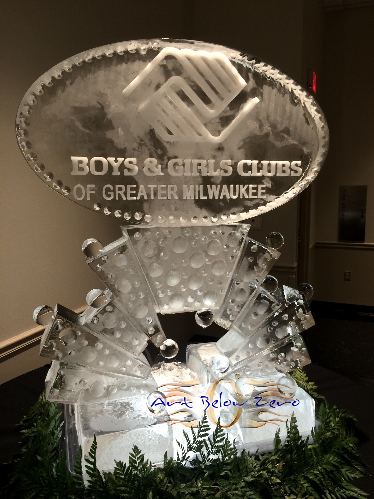 Boys___girls_clubs_of_greater_milwaukee_ice_sculpture