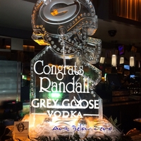 Thumb_grey_goose_vodka_congrats_randall_ice_sculpture
