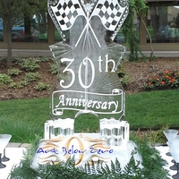 Thumb_checkered_flags_for_a_30th_anniversary_ice_sculpture