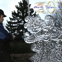 Thumb_father_winter_ice_sculpture