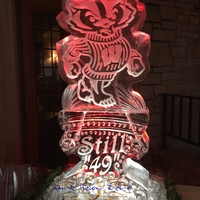 Thumb_wisconsin_bucky_badger_double_martini_luge_ice_sculpture_still_49